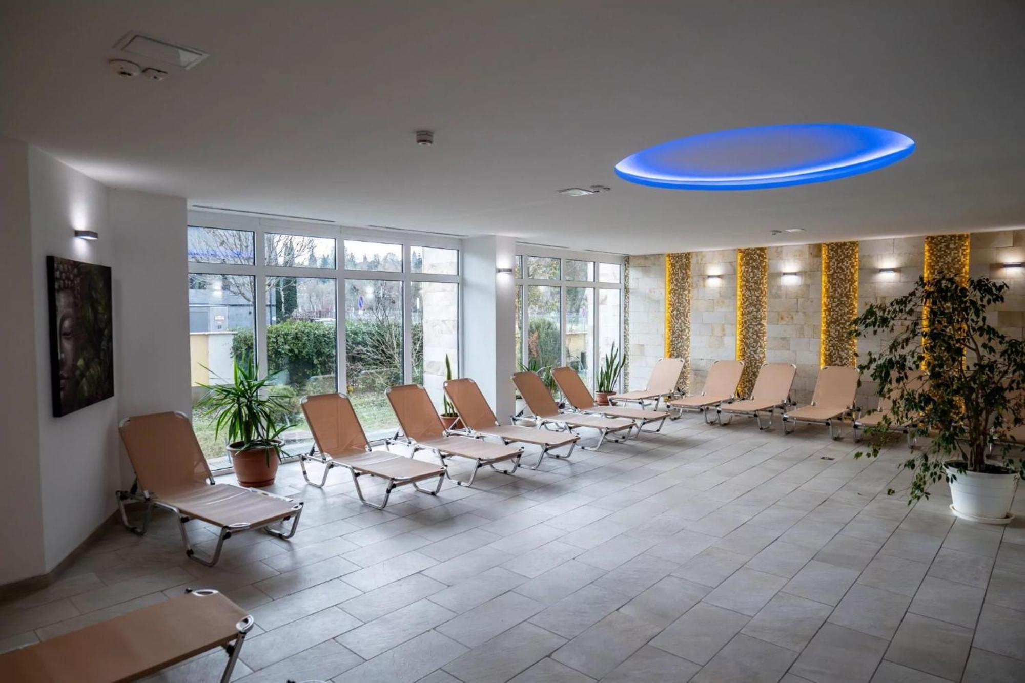 Hotel Aurora Miskolc Dış mekan fotoğraf