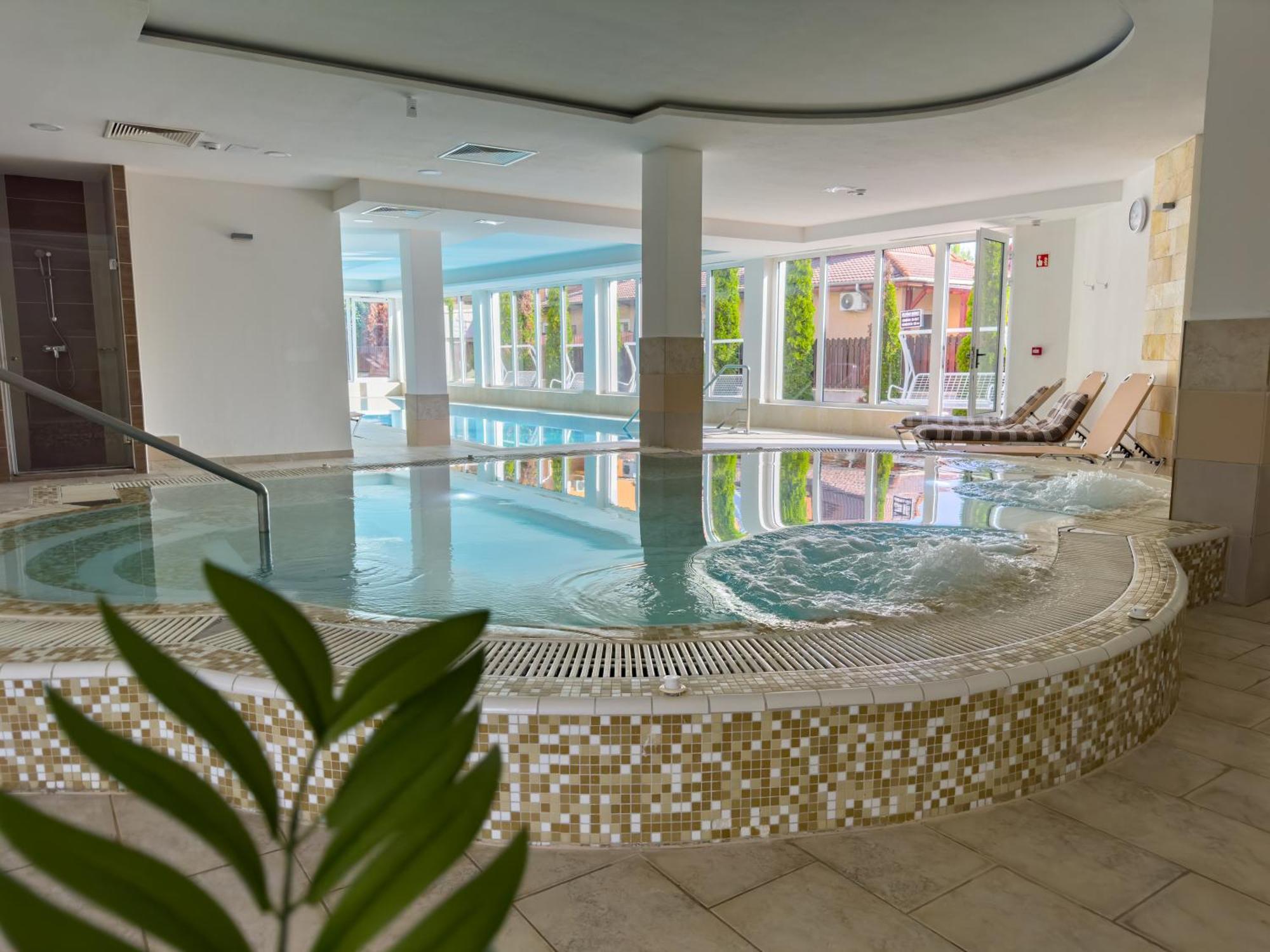 Hotel Aurora Miskolc Dış mekan fotoğraf