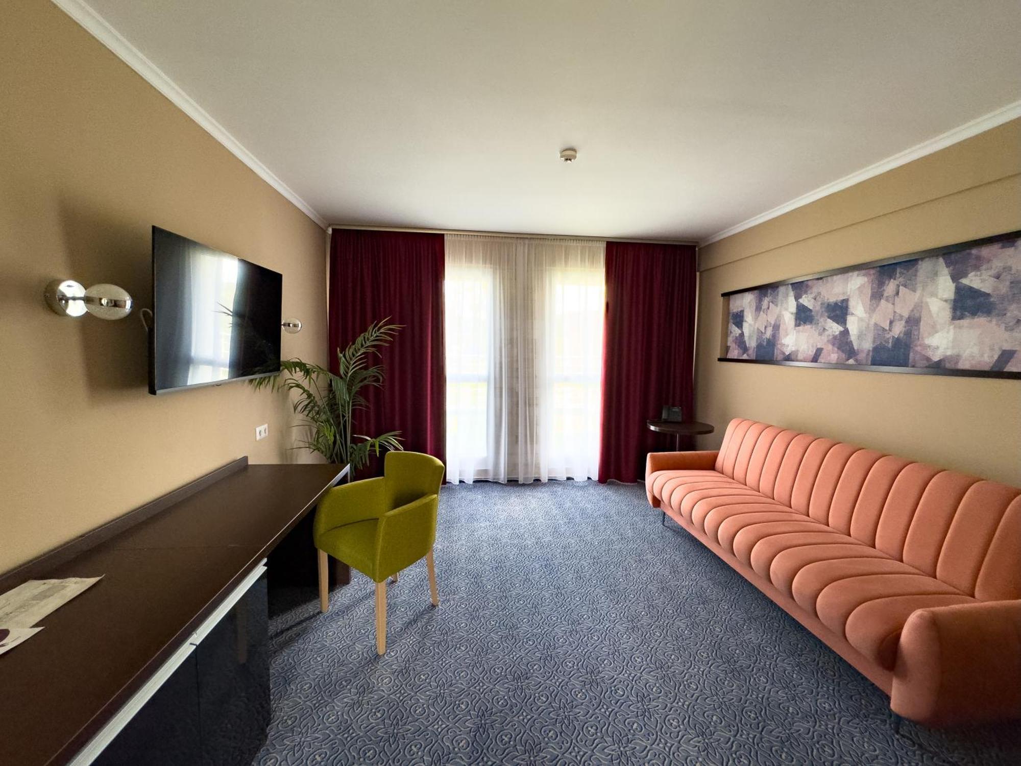 Hotel Aurora Miskolc Dış mekan fotoğraf
