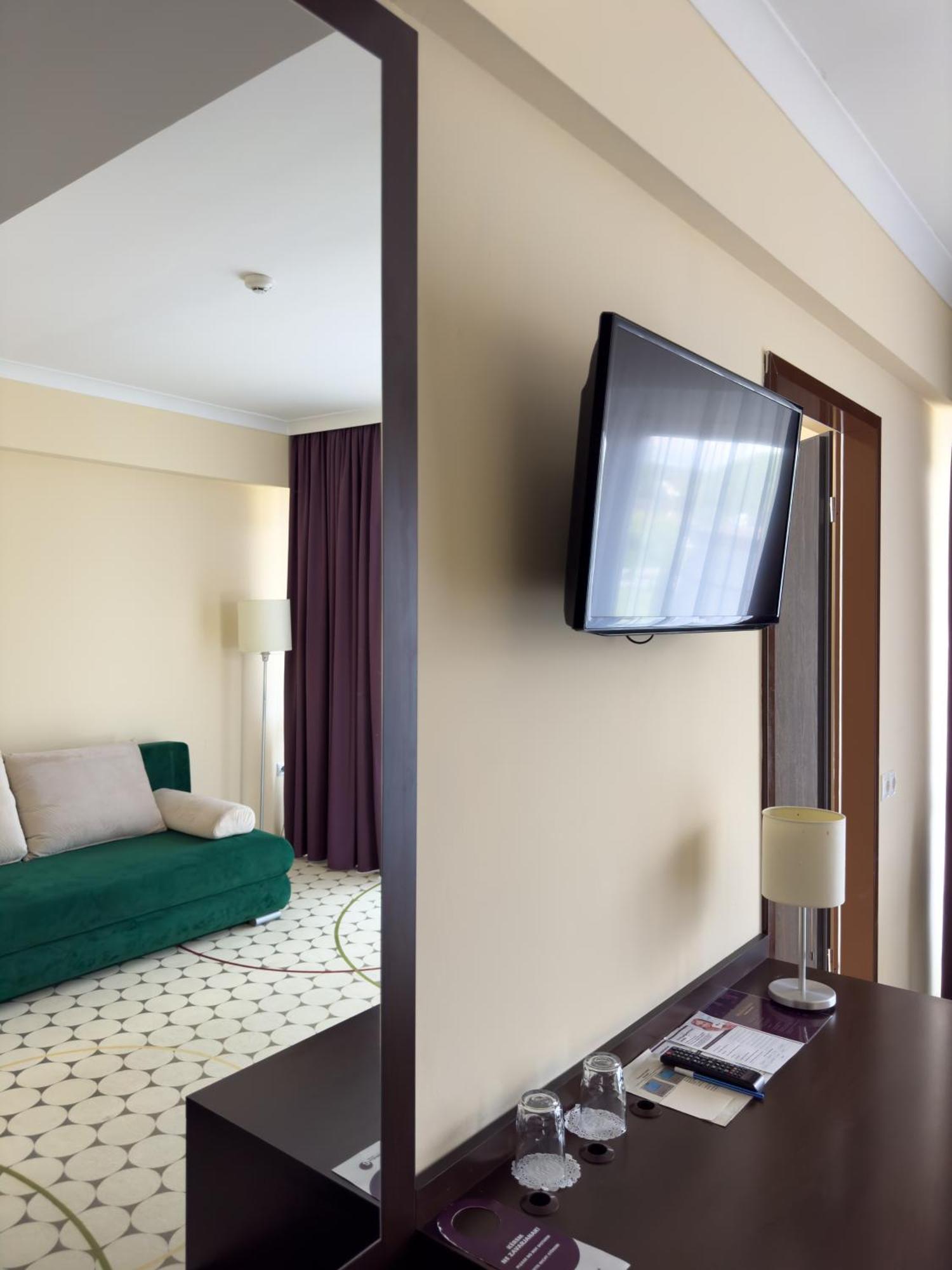 Hotel Aurora Miskolc Dış mekan fotoğraf