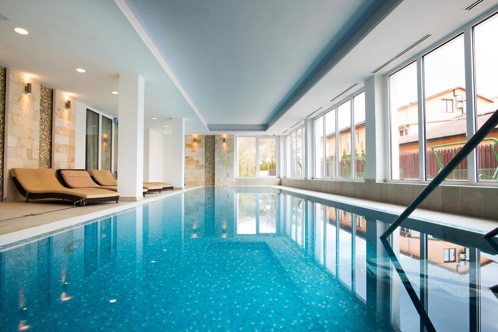 Hotel Aurora Miskolc Dış mekan fotoğraf
